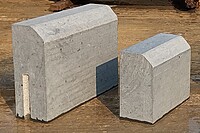 Kerbstone